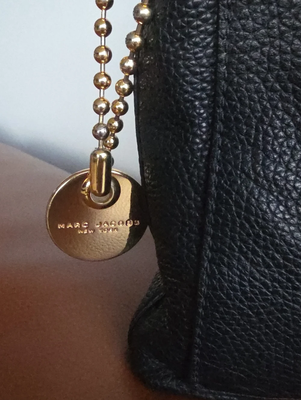 MARC JACOBS Tours Black Leather Crossbody Bag